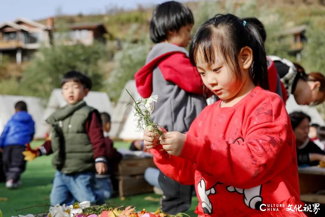 泉润红枫，浪漫木屋 一一济南九如山，一个藏着别样秋日的地方