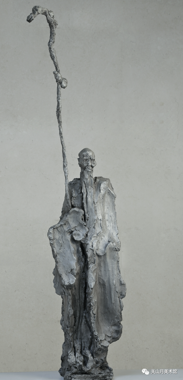 “行走的人——在中国与世界之间的吴为山”艺术展在深圳开幕，集中展示了著名雕塑家吴为山优秀的雕塑及绘画作品