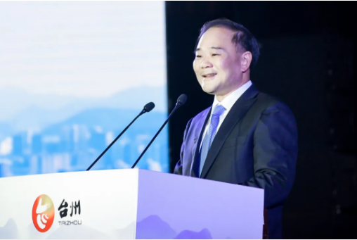 吉利董事长李书福分享：中国民营企业如何“构建新发展格局，抢抓新发展机遇”