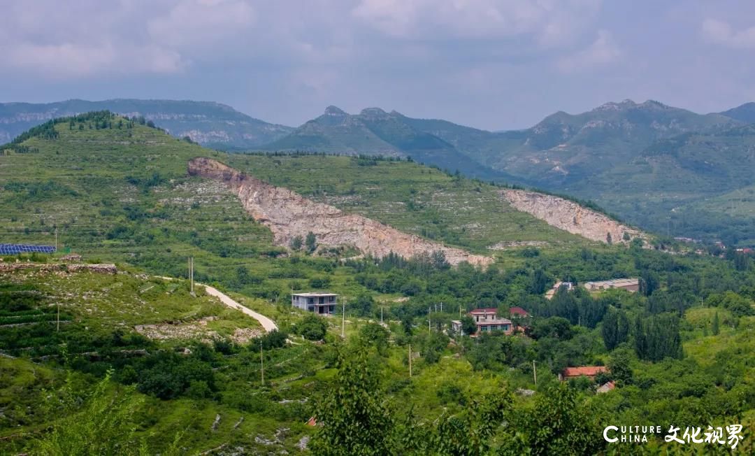 千年石板路，齐长城旧址，章丘梆子戏……走进济南章丘宛若桃源的石匣村