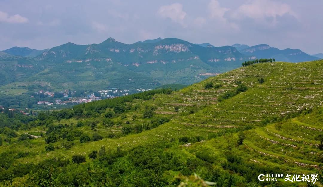 千年石板路，齐长城旧址，章丘梆子戏……走进济南章丘宛若桃源的石匣村