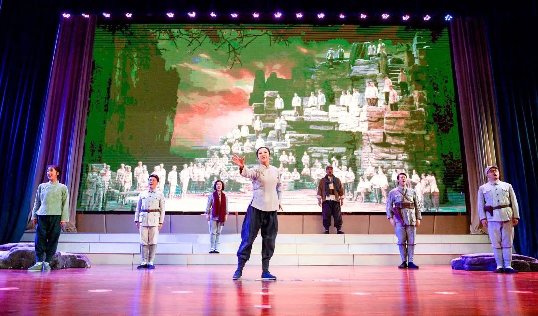 “2021年济宁市高雅艺术进校园活动”启动，民族歌剧《沂蒙山》音乐会简版首演