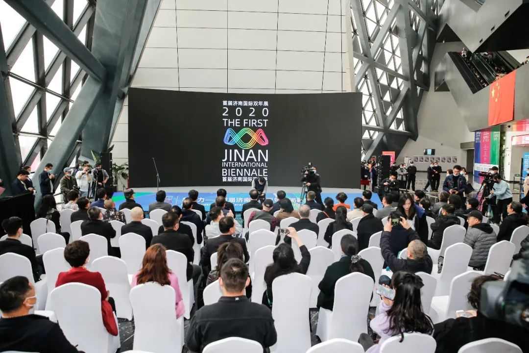 “和动力——首届济南国际双年展”正式闭幕，相约2022启动精彩新征程
