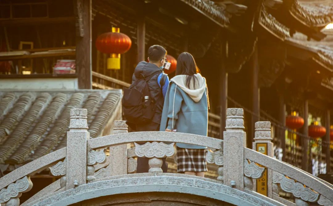 嘉华旅游丨寻梦台儿庄古城，感受“全国古镇类景点旅游热度TOP10”的明星魅力
