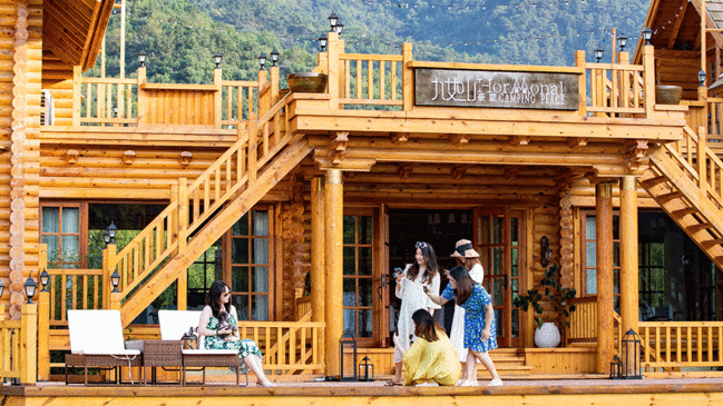 《奔跑吧》空降九如山，在中国最浪漫的木屋休闲度假聚落浪漫集结