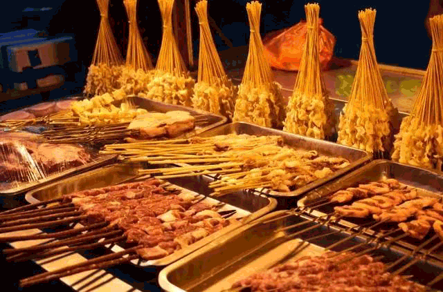 潍坊诸城市得利斯·宾得利第二届“滋滋烤肉”烧烤节正式开场，抢占夏夜最火C位