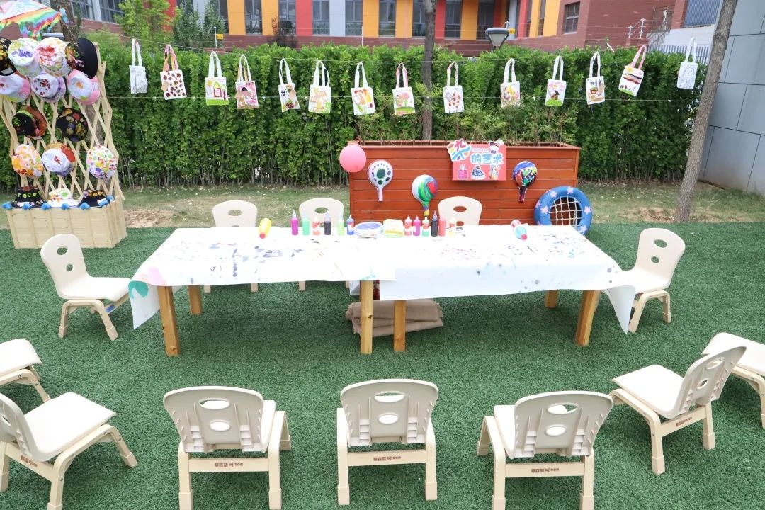 济南市慧思顿高瞻幼儿园首届创造性艺术节开幕，园所变成了艺术的城堡与画的海洋