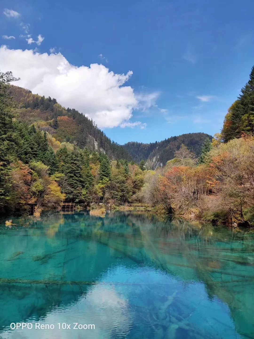 美景惊艳，嘉华旅游带你玩转童话九寨