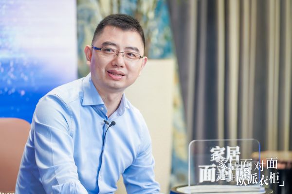 连甩三张王炸，红星美凯龙携手欧派衣柜共赢黄金时代