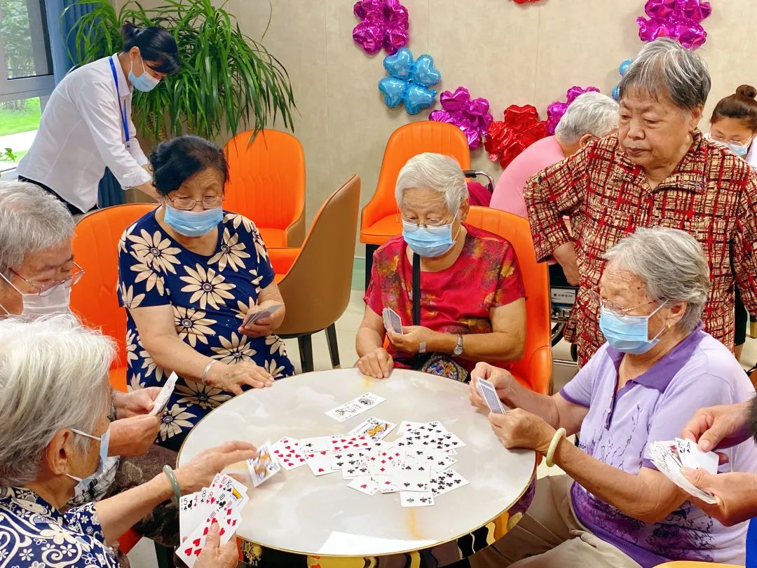 医、养、护相融合——青岛莱西宏远健康颐养中心让老年生活多彩有趣