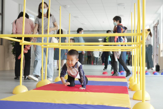 济南市历下区银丰·嘉玺幼儿园正式开园，将打造全省首家“智慧+幼儿园”