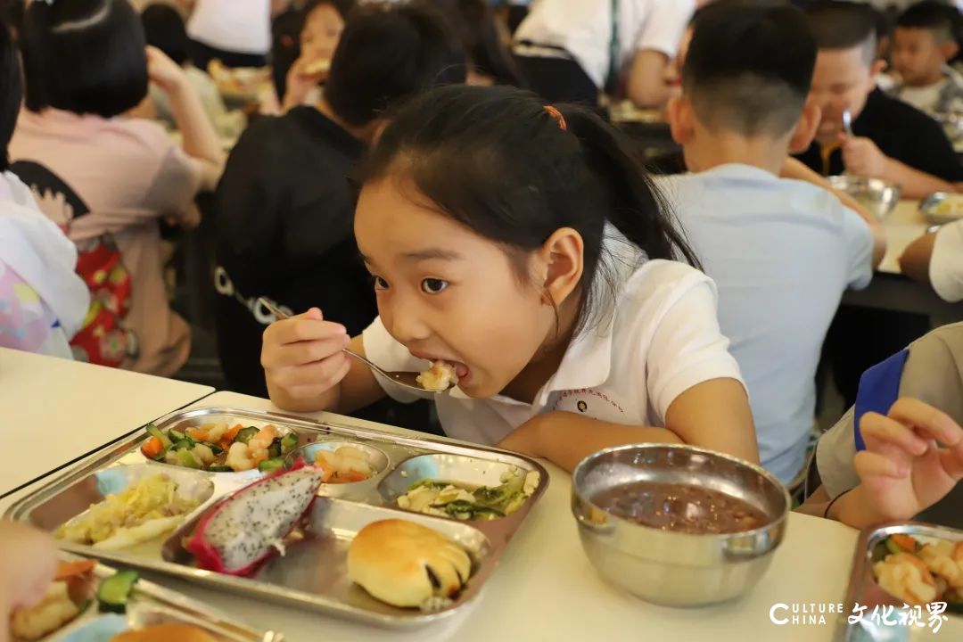 你好！一年级——济南外国语学校开元国际分校迎来2021级“小主人”