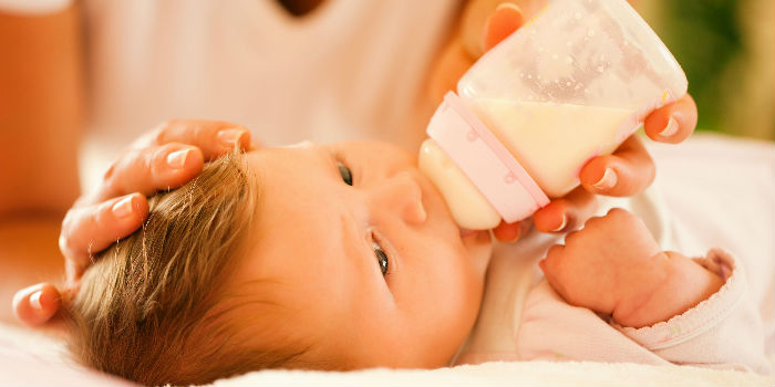 国产奶粉市场份额已超外资品牌，“提质”成未来发展关键词