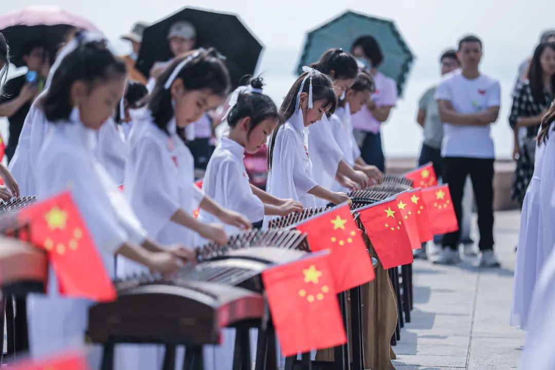 贴心服务、红色景区、精彩活动——威海刘公岛承载假期快乐记忆