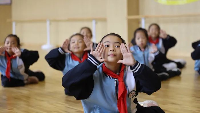 开学仅两月，山师槐荫实验学校赢得多方点赞