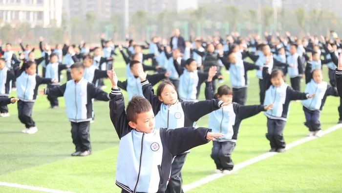 开学仅两月，山师槐荫实验学校赢得多方点赞