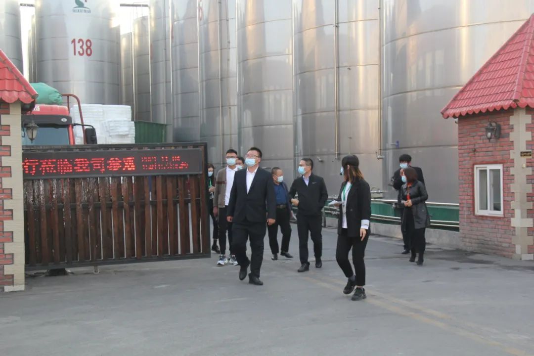 北京客户到访加达尔集团实地考察并洽谈合作