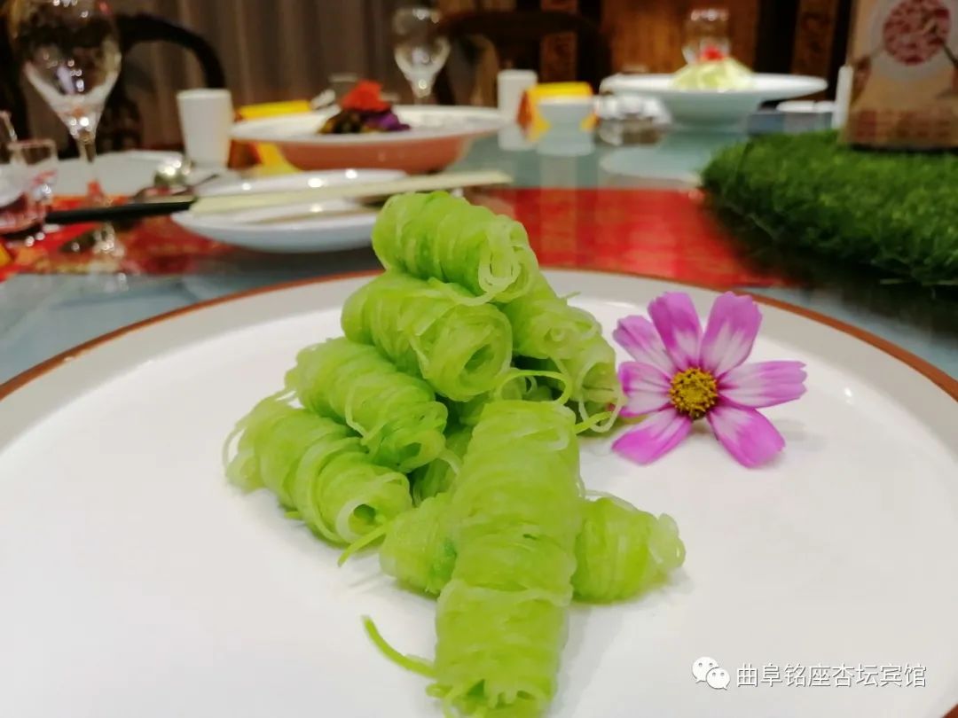 曲阜铭座杏坛宾馆推出冬季养生菜，伴您暖暖过寒冬