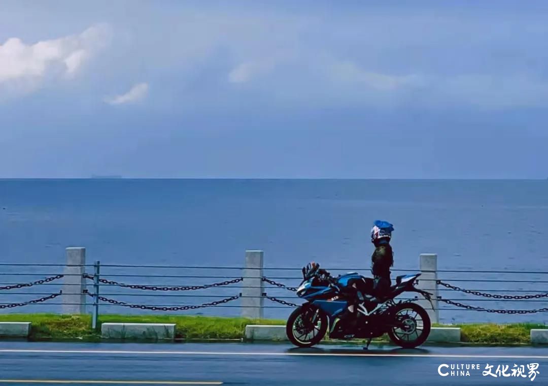 山海“骑”迹，威海最美千里山海自驾旅游公路上演机车大片