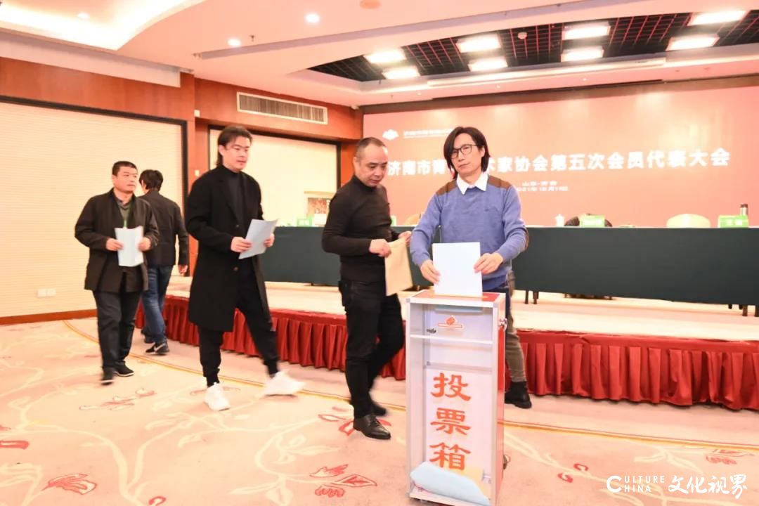 济南市青年美术家协会第五次会员代表大会今日召开，陈涛当选为主席