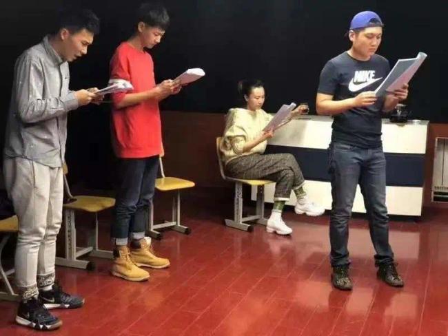 山东省会大剧院将于1月5日线上直播《金火种》剧本朗读会