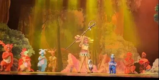 去山东省会大剧院重温经典儿童音乐剧《狮子王》，让“爱”在孩子们心中绽放