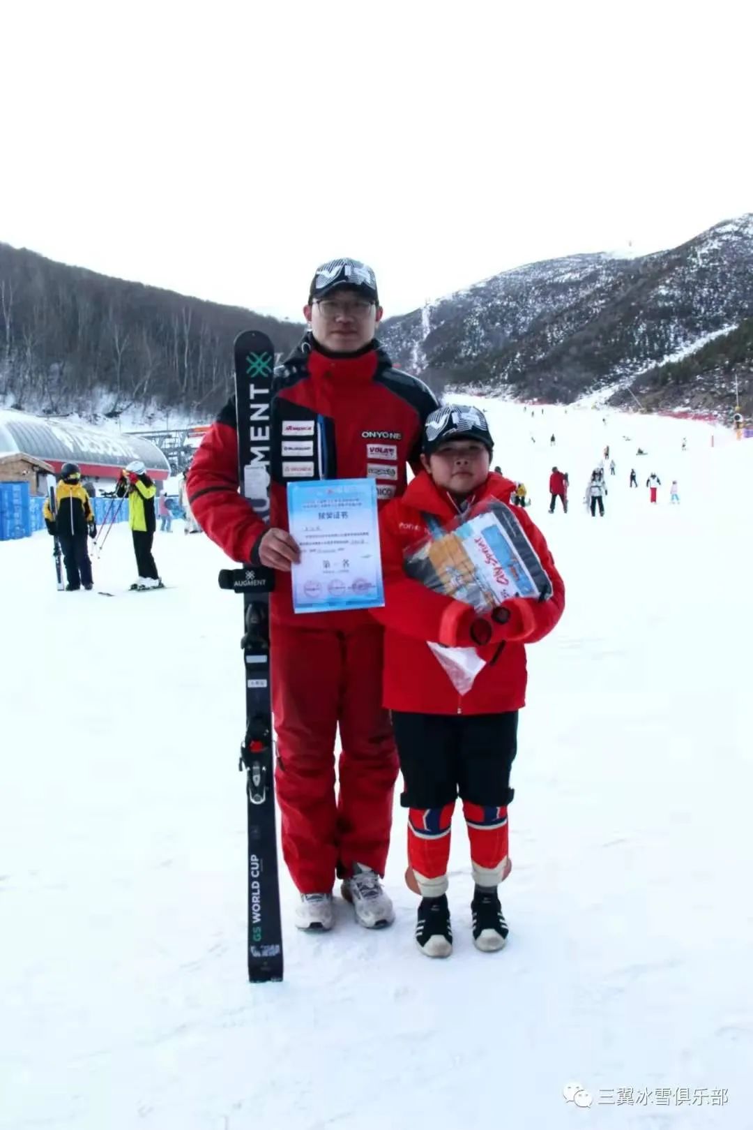 助力北京冬奥会，泰山体育三翼冰雪俱乐部推动冰雪运动进校园