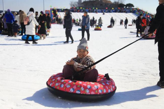 迎冬奥，庆新春——威海冰雪嘉年华释放城市活力