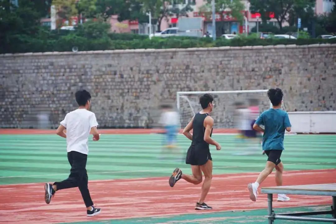 青岛科技大学深耕体育改革新路径 以体育人 秀出“青年范儿”