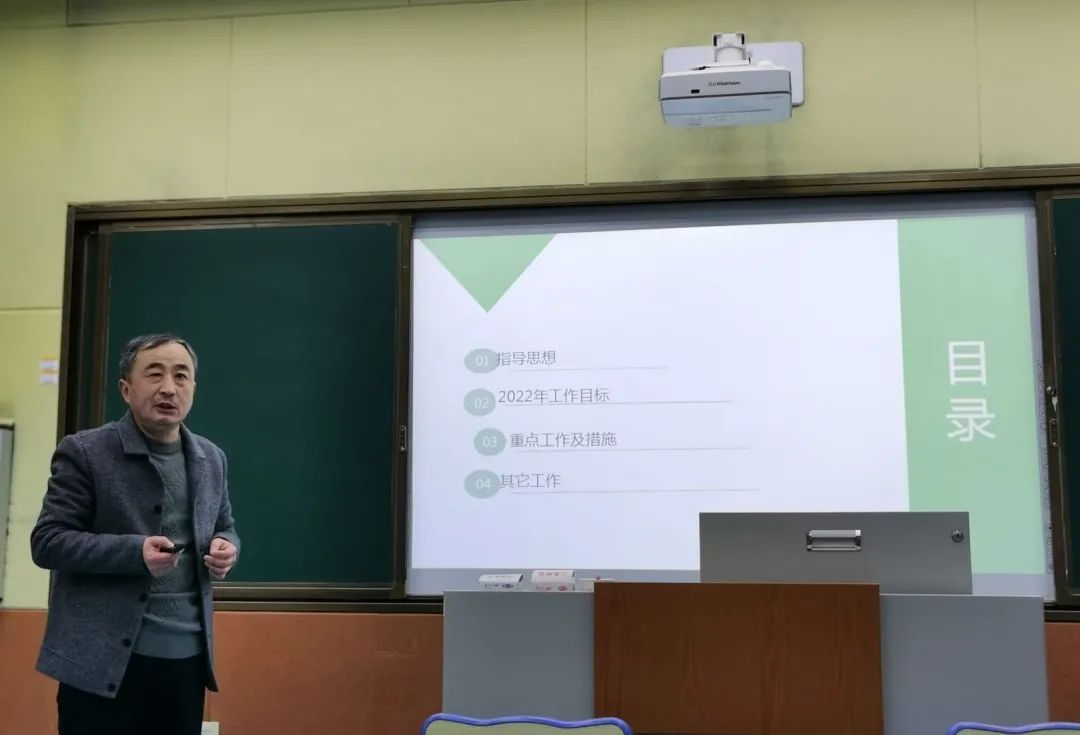 济南高新区劝学里小学提早部署新学期工作，为开学做好充分准备