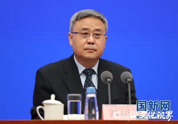 银保监会主席郭树清：不赞成、不参加单边发起的金融制裁