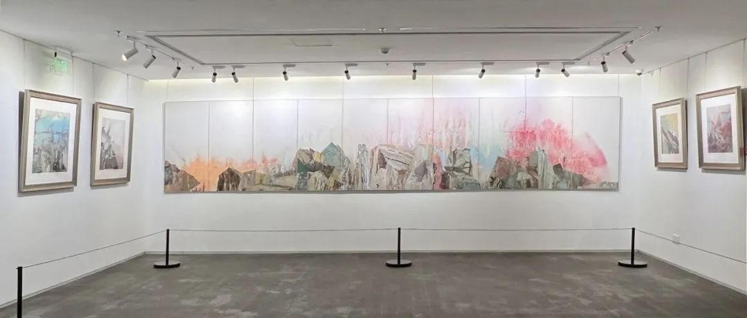 “田黎明、胡伟、刘庆和、王颖生——中国画四人展”今日开幕，范迪安到访荣宝斋参观