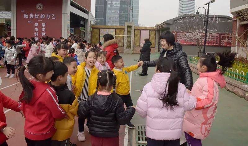 “国际幸福日”来临，山师附小带领同学们发现幸福、感受幸福、晒出幸福