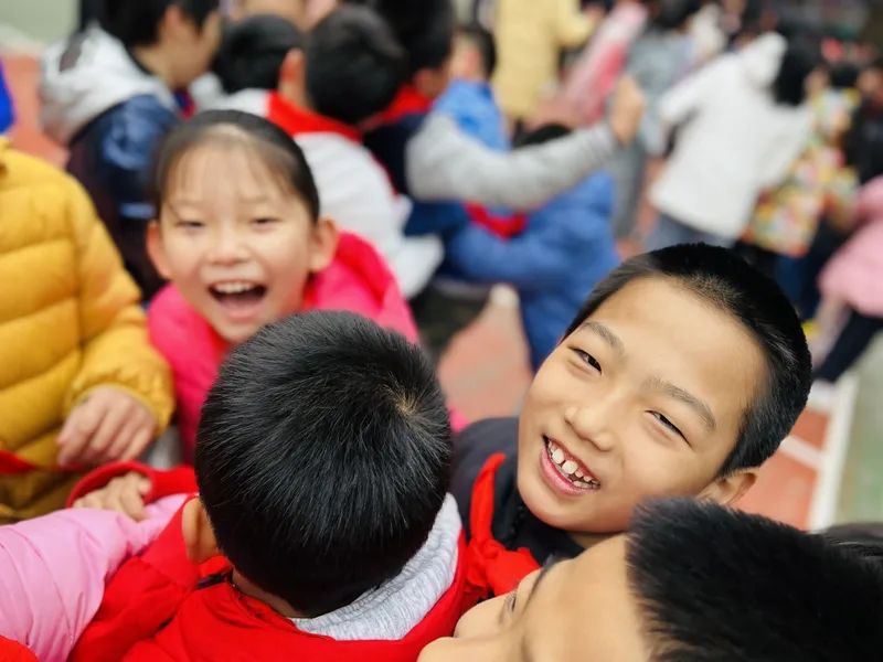 “国际幸福日”来临，山师附小带领同学们发现幸福、感受幸福、晒出幸福