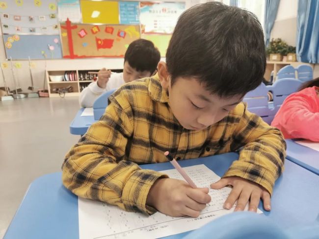 我是神“计”妙“算”小达人——济南市历下区历山双语学校小学部开展数学计算竞赛活动