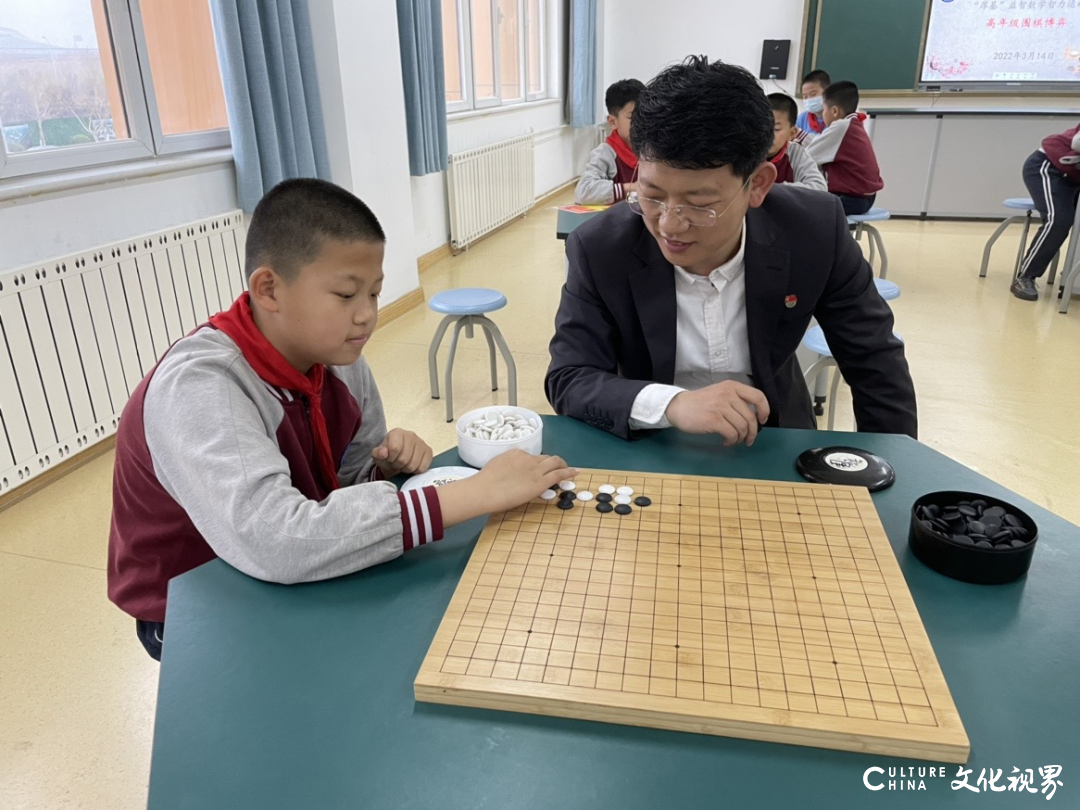 山师太白湖新区实验小学举办第二届“数学文化周”活动，让“高冷”的数学变得“俏”皮