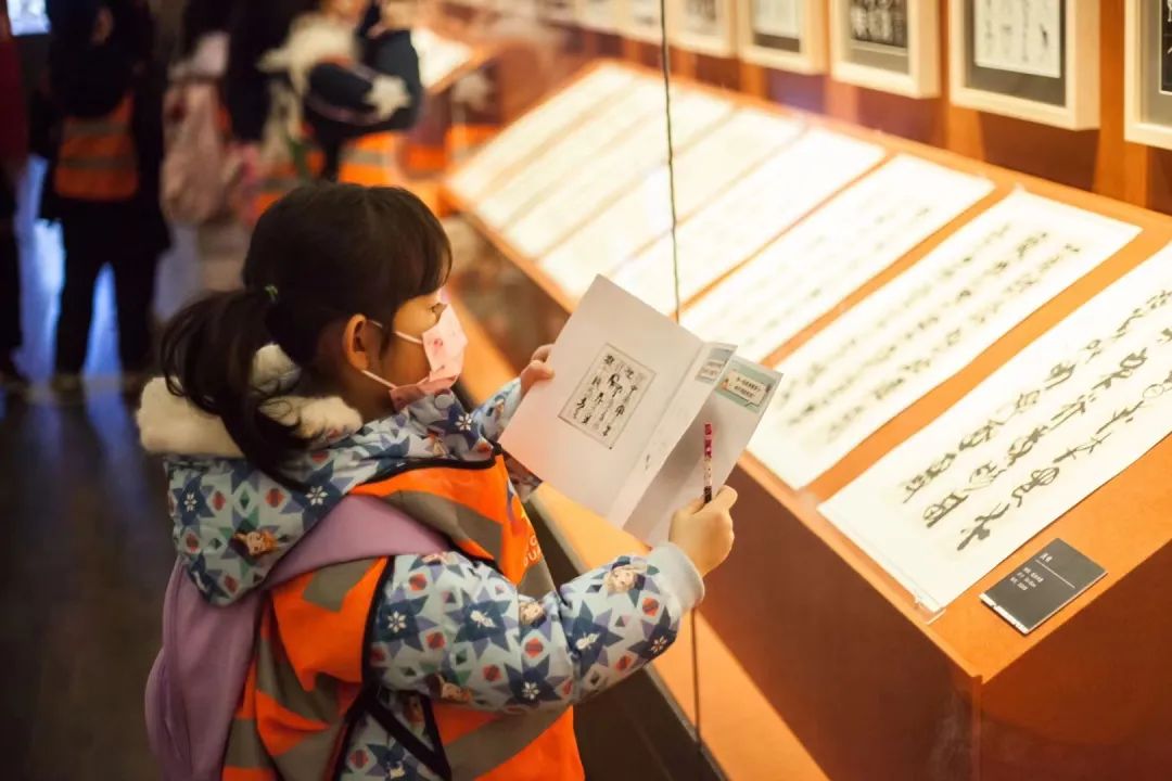 千变万化，一眼万年——“纳天为书·韩美林天书艺术故宫展”圆满落幕