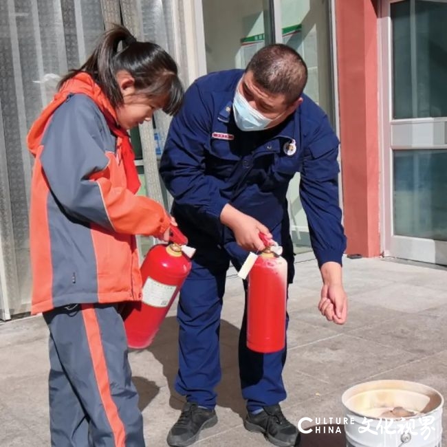 用心筑牢校园安全钢铁长城——青岛即墨区山师实验学校荣获山东省安全工作先进集体