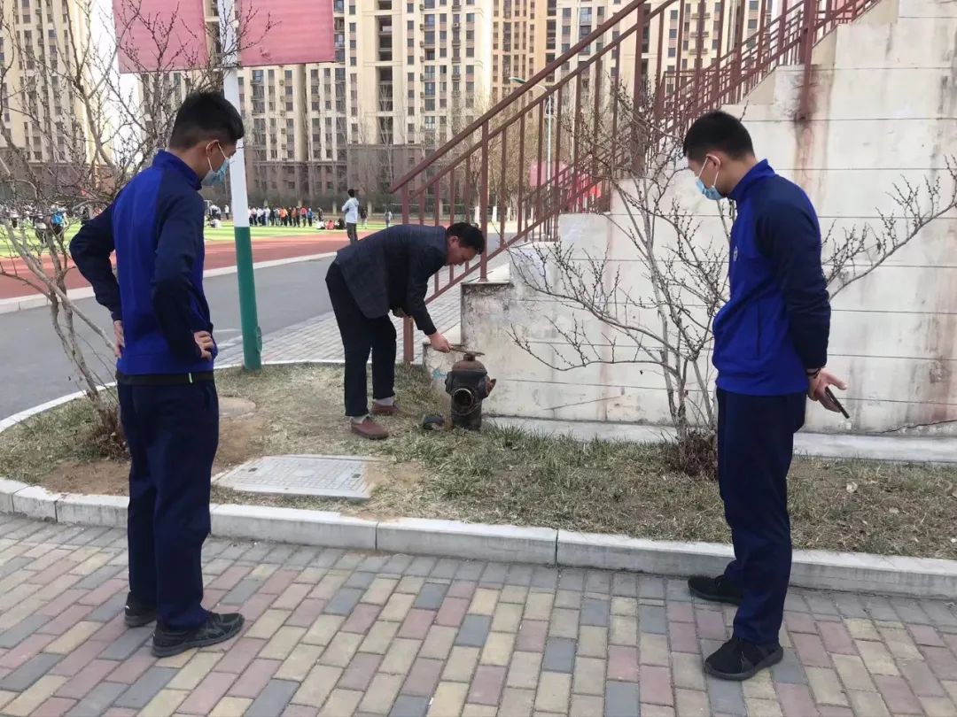 山师中建长清湖实验学校坚守校园“防疫线”，确保学生身心健康