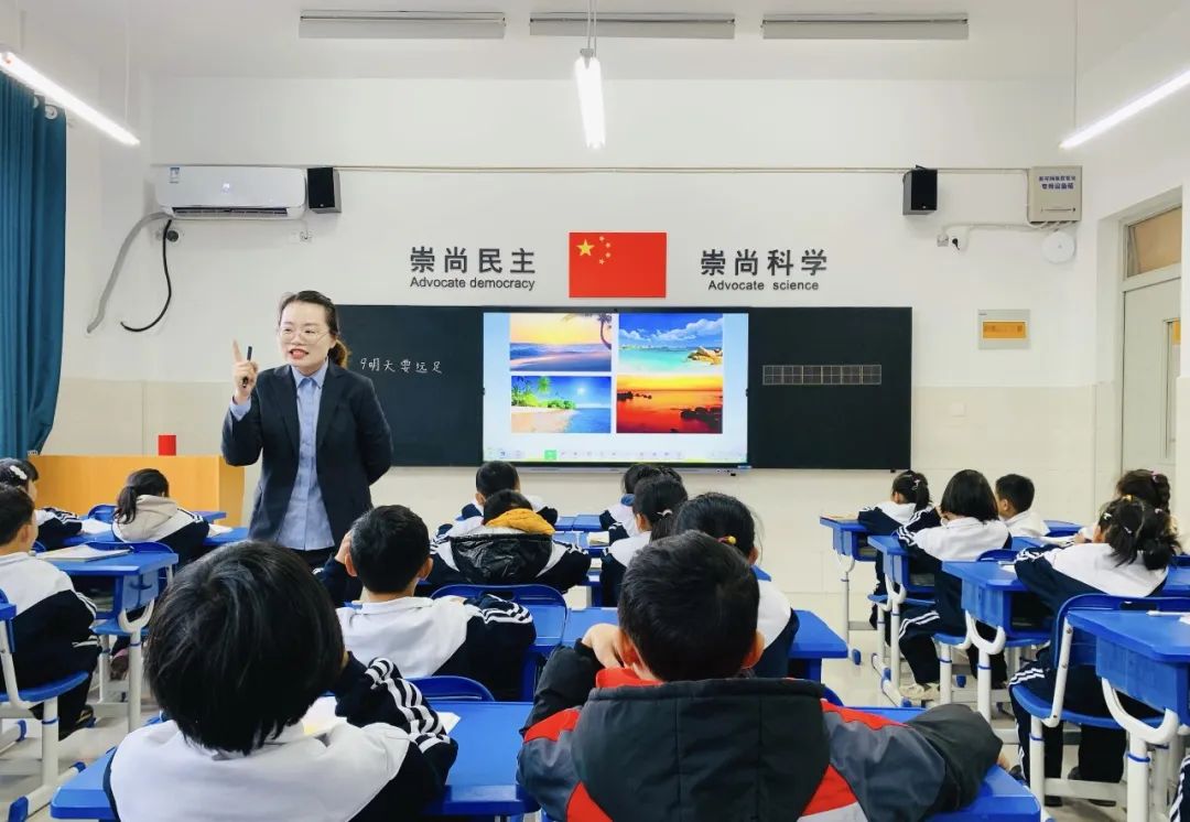 “没有爱就没有教育”——山师菏泽高新区中铁实验学校老师周雯瑛讲述“师爱”的力量