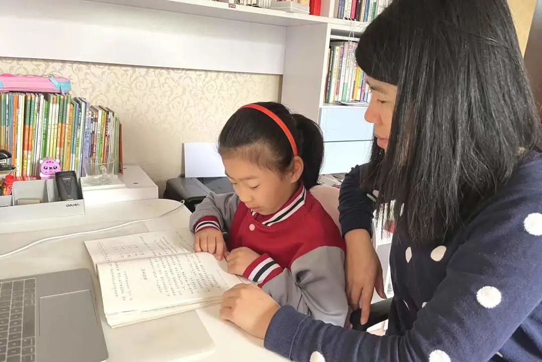 读书不觉春已深，山师瑞华实验小学举办“疫路书香”读书活动