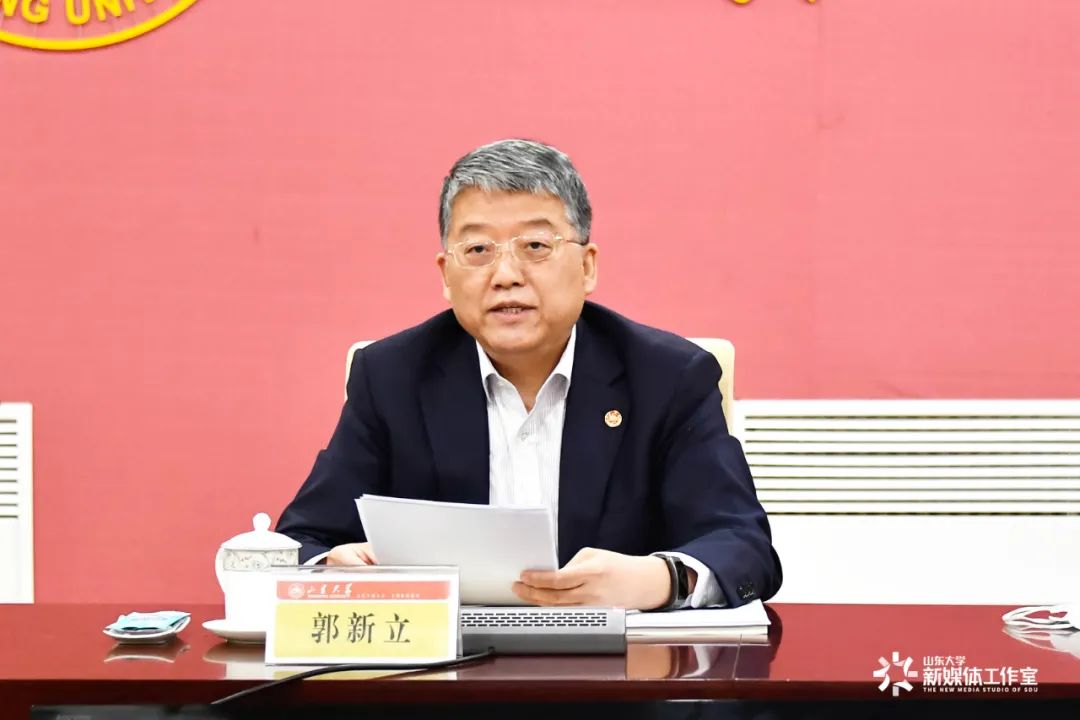 习近平总书记回信《文史哲》编辑部一周年，山东大学隆重座谈学习重要回信精神