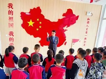 小学什么样？山师英才幼儿园大班小朋友走进英才学校“探秘”