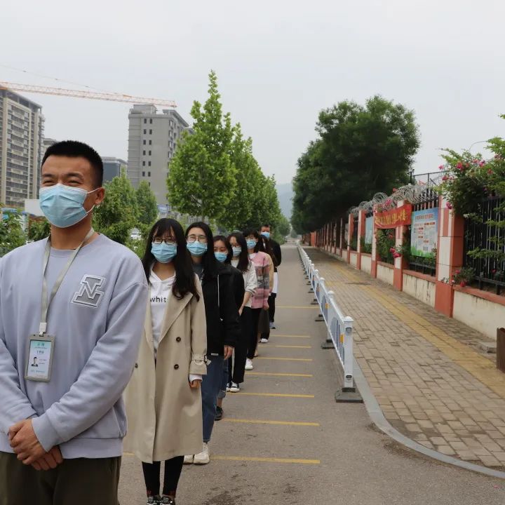 “疫”别多日，山师中建长清湖实验学校老师迅速返岗 全力以“复”