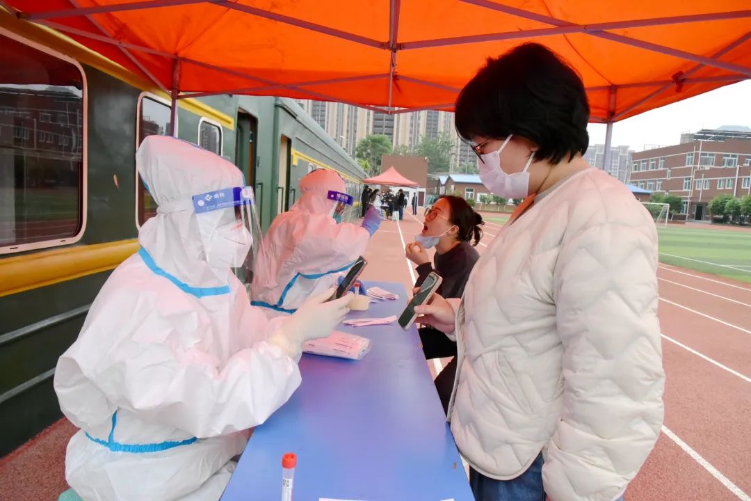 久别重逢，聚焦私立济南齐鲁学校返校前的十二时辰