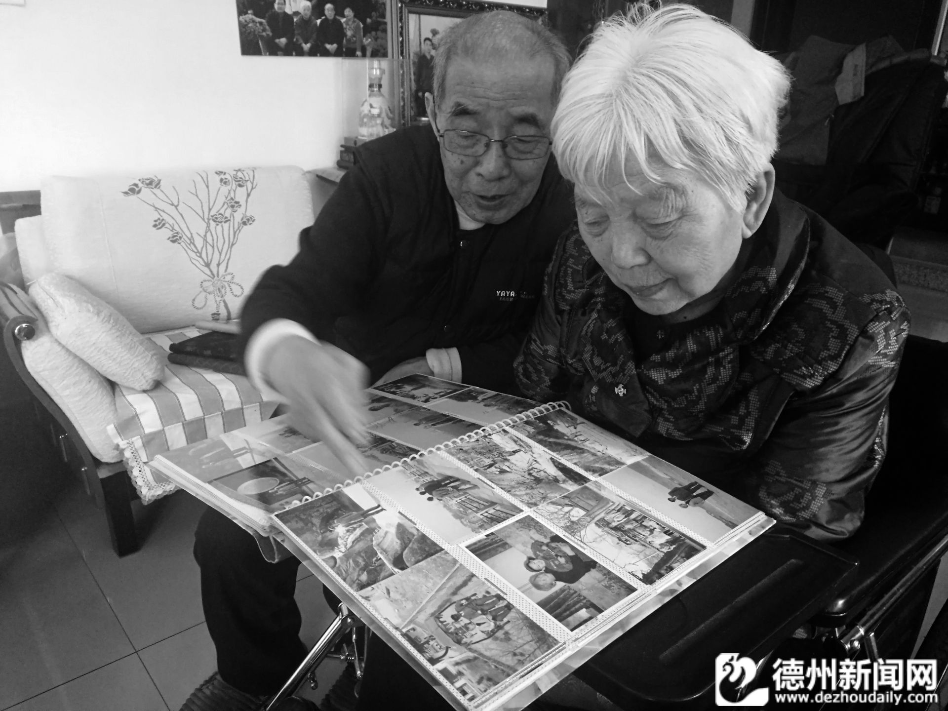 80岁也是“山”，“80后”父亲用2010天诠释“父母爱情”