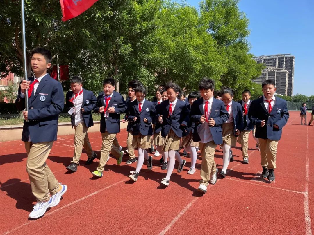 “疫”散花开喜归来，山师中建长清湖实验学校第二批复课学生返校