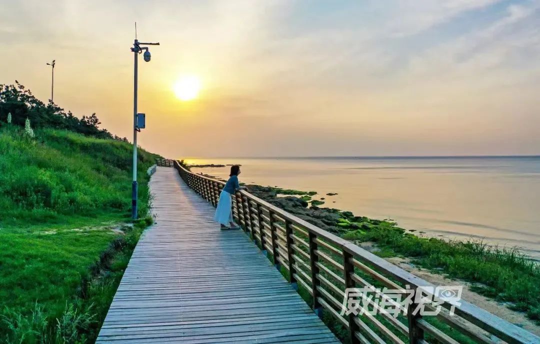 威海市“千里山海自驾旅游公路网络绘画比赛”征稿截止，快来投票吧