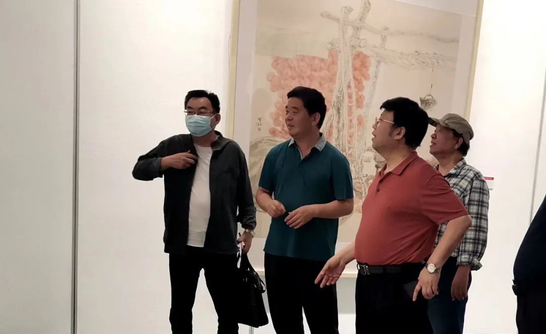 纪念毛泽东“延安讲话”80周年中国画经典作品展开幕，展出山东画院经典作品80幅