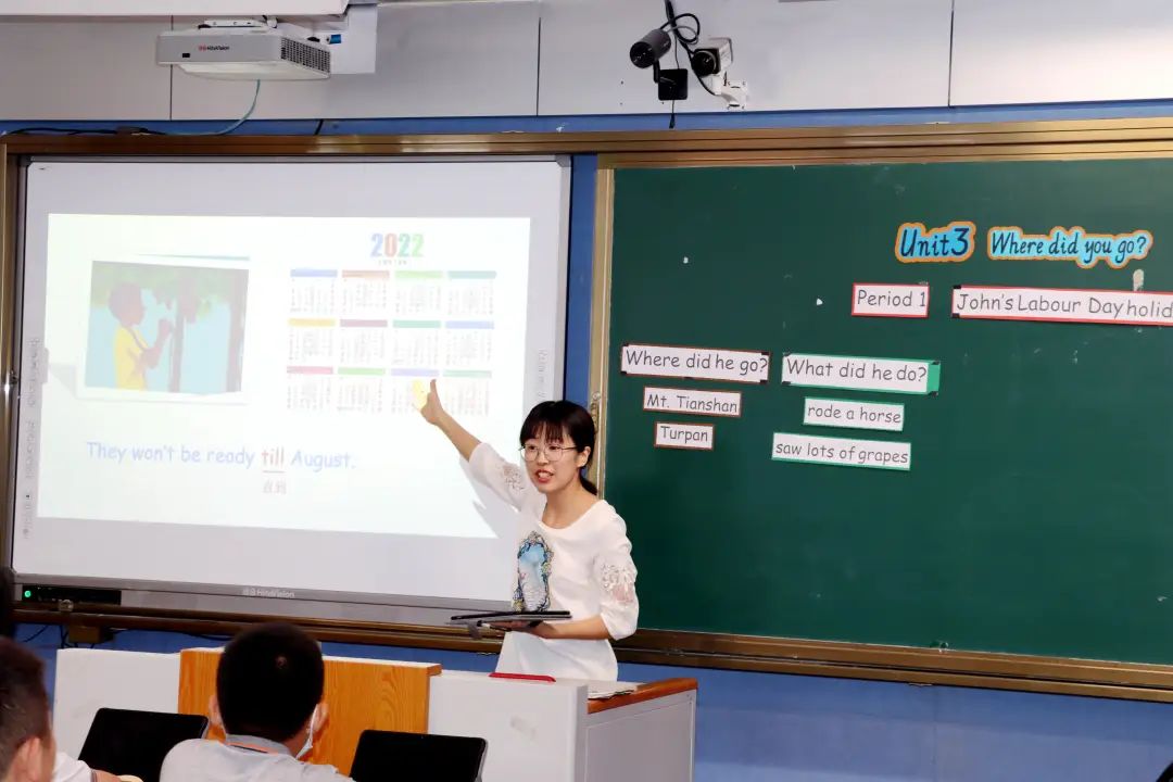 私立济南齐鲁学校小学部开展新苗、新教师评优课活动，助推青年教师迅速成长